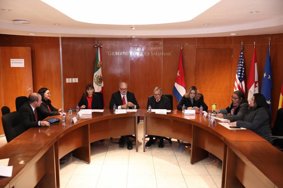 Relaci&oacute;n M&eacute;xico-Cuba se fortalece tras visita diplom&aacute;tica a la C&aacute;mara de Diputados