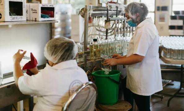 La econom&iacute;a retrocedi&oacute; 0,2% en noviembre de 2025, indica INEGI