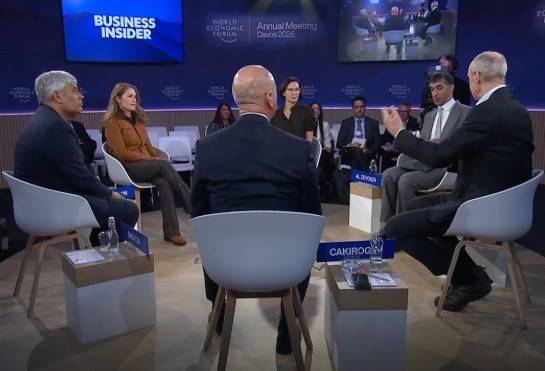 Simulaciones para fábricas: el futuro de la IA creativa presentado en Davos 2026