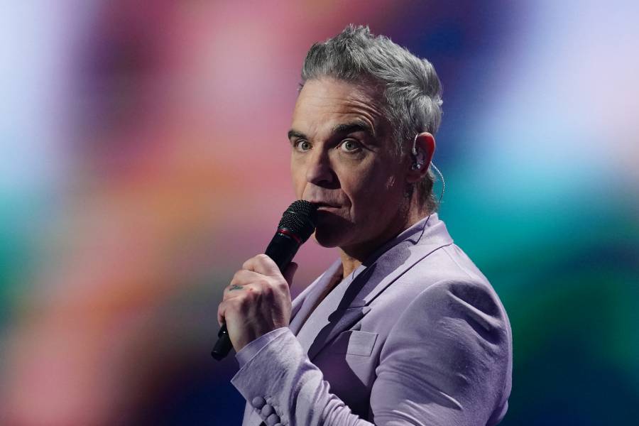 Robbie Williams rompe la marca hist&oacute;rica de The Beatles en rankings brit&aacute;nicos