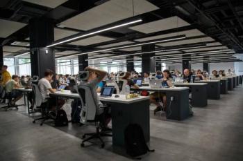Mercado laboral cierra 2025 con m&aacute;s empleo y contrastes entre mujeres y hombres