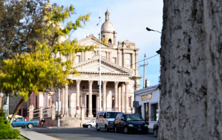 UAQ y San Jos&eacute; Iturbide acuerdan realizar festivales culturales e intervenciones sociales