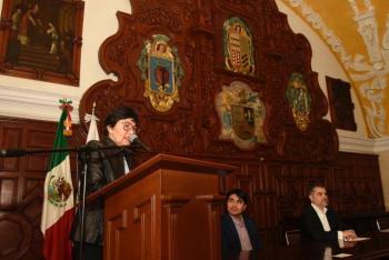 La BUAP perfila creaci&oacute;n de su propia inteligencia artificial como Stanford