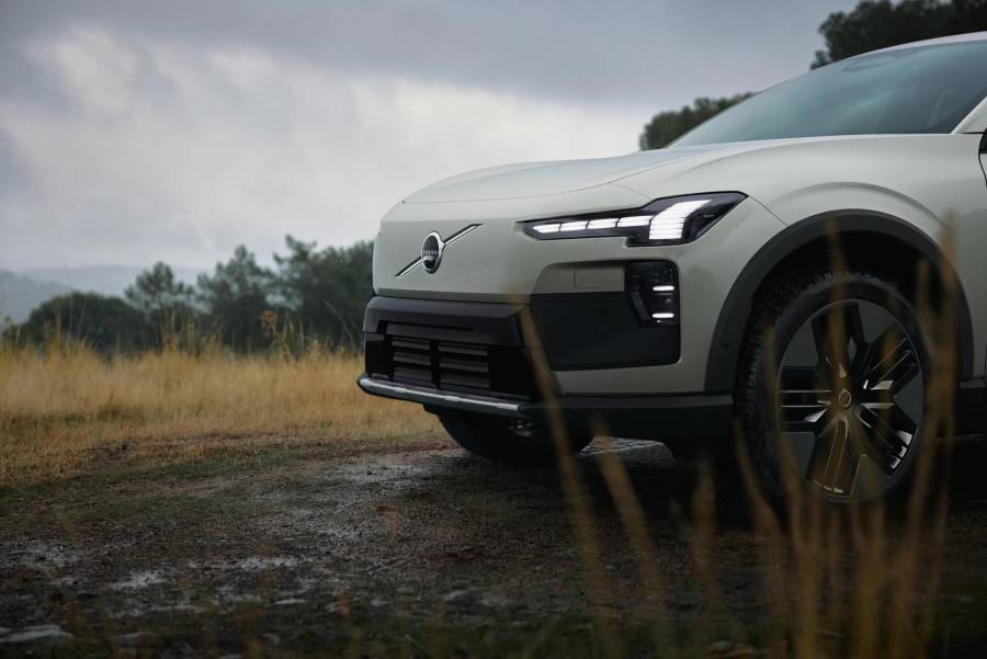 Nuevo Volvo EX60: autonom&iacute;a r&eacute;cord, carga ultrarr&aacute;pida y el siguiente paso hacia la movilidad el&eacute;ctrica de la marca sueca