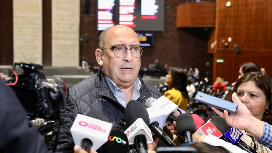 PRI pide suspender presentaci&oacute;n de reforma electoral