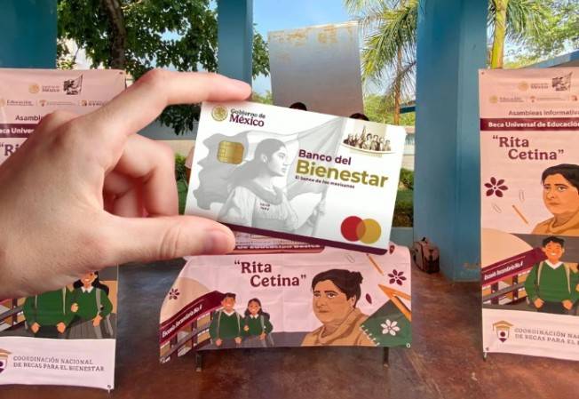 Iztapalapa refuerza el derecho a la educación con entrega de tarjetas Rita Cetina y nuevo Centro de Atención de Becas