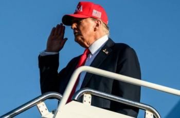 Trump exige mil millones de d&oacute;lares a Harvard y agrava su ofensiva contra universidades