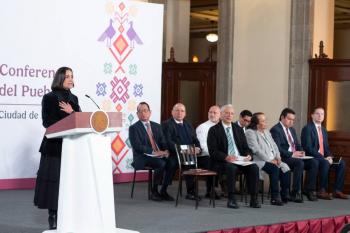 Pemex reduce 20 por ciento su deuda en 2025 .