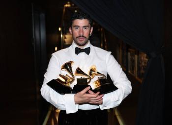 Ricky Martin reconoce a Bad Bunny por hacer historia en los Grammy