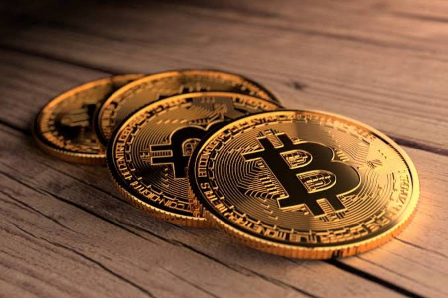 Error operativo provoca transferencia masiva de bitcoins en plataforma de criptomonedas
