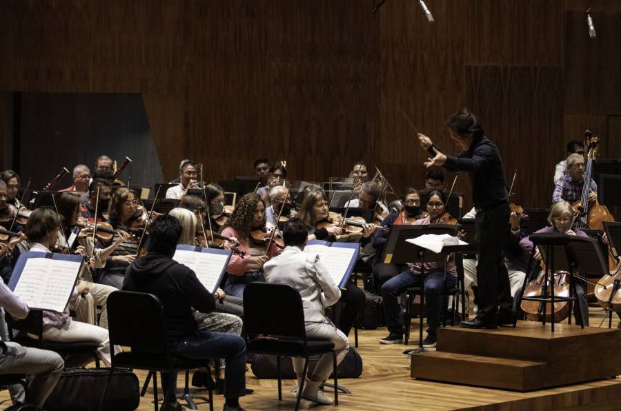 Maestro Scott Yoo anuncia su salida de la Filarm&oacute;nica de la Ciudad de M&eacute;xico