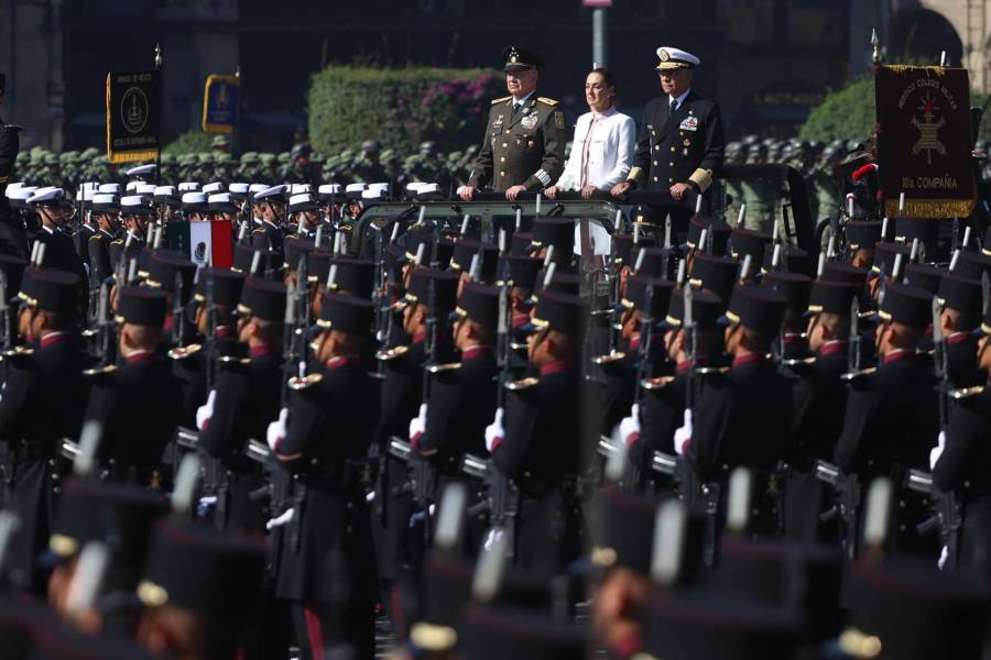 Claudia Sheinbaum encabeza el 113 aniversario de la Marcha de la Lealtad en la Ciudad de M&eacute;xico