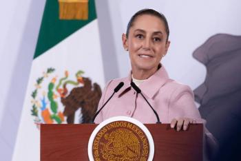 Presidenta critica “turismo legislativo” de diputados en conferencia 