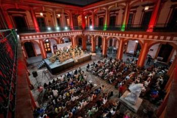 Ej&eacute;rcito Mexicano refrenda compromiso de servicio en concierto de gala por su aniversario en Colima