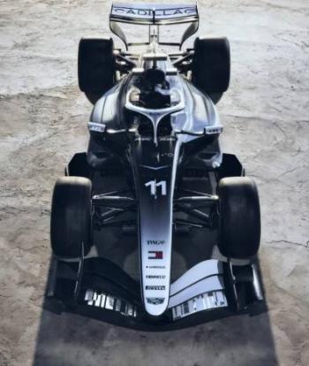 Cadillac mostr&oacute; el F1 de Checo P&eacute;rez en el Super Bowl LX
