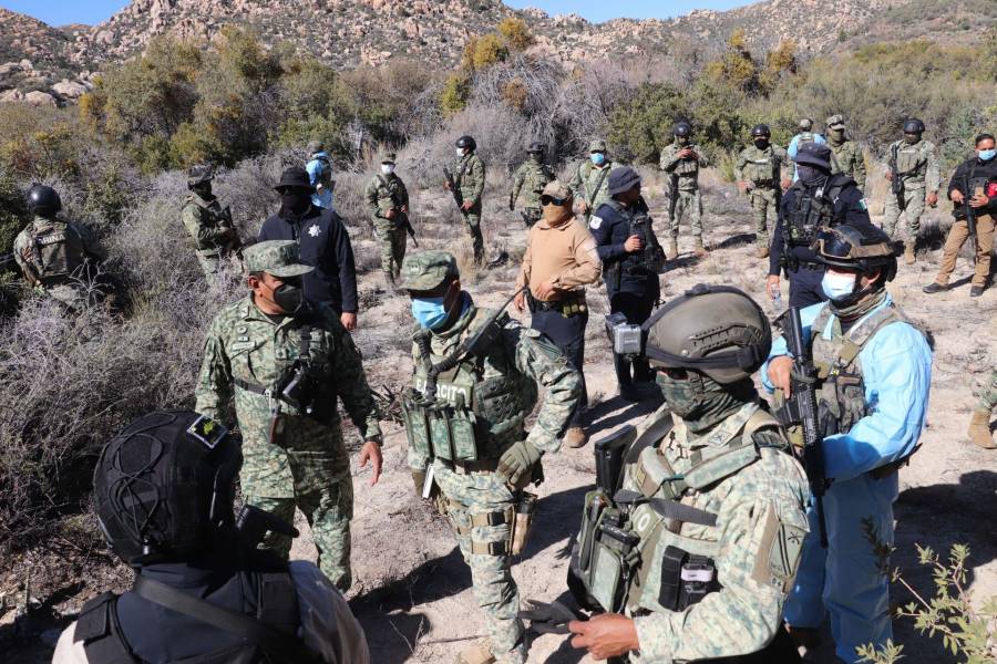 Marina detiene a nueve presuntos delincuentes tras enfrentamiento en Culiacán