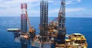 Precios del petróleo en pausa por conflicto entre EU e Irán