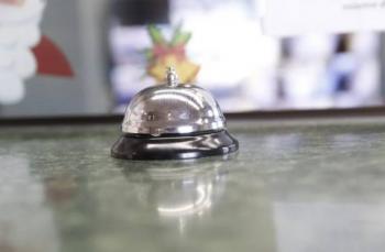 Consumo de turistas mexicanos sube mientras visitantes extranjeros reducen su gasto