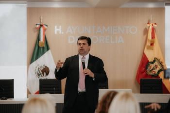 “Michoac&aacute;n no puede quedarse al margen del nuevo mapa industrial de Am&eacute;rica del Norte”: Pedro Haces en Morelia