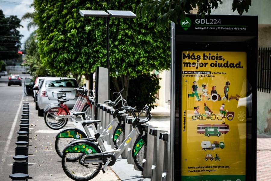 MiBici P&uacute;blica suma bicicletas el&eacute;ctricas y ajusta tarifas
