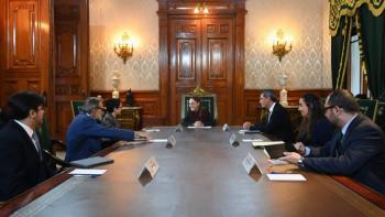 Claudia Sheinbaum Pardo se re&uacute;ne con directiva de S&P Global en Palacio Nacional