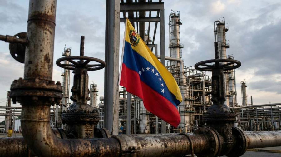 Trump asegura que 50 millones de barriles de petróleo venezolano están en tránsito hacia EE.UU.