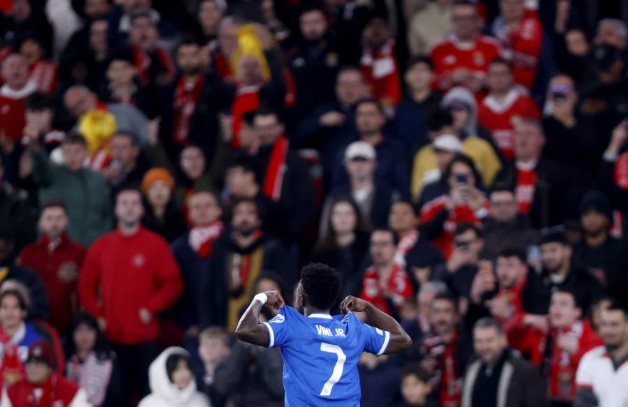 Benfica investigará a dos hinchas por gestos racistas a Vinicius Junior