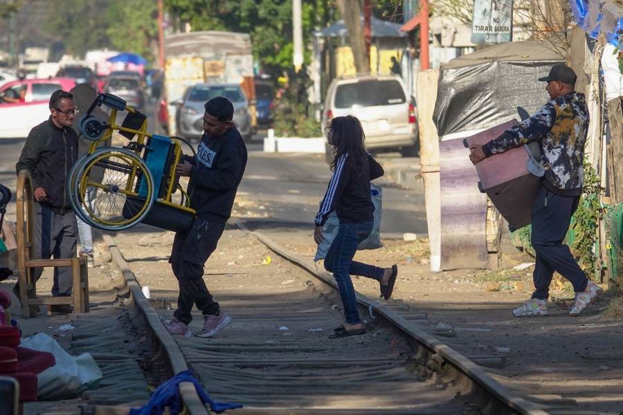 Campamento de migrantes en Vallejo se mantiene tras amparo contra desalojo