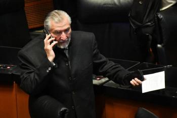 Red vinculada a Ad&aacute;n Augusto L&oacute;pez Hern&aacute;ndez obtuvo contratos por 3 500 millones de pesos de gobiernos de Morena