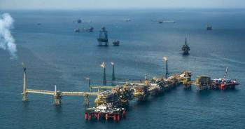 Armada de M&eacute;xico asegura embarcaciones en zona de exclusi&oacute;n de plataforma de PEMEX