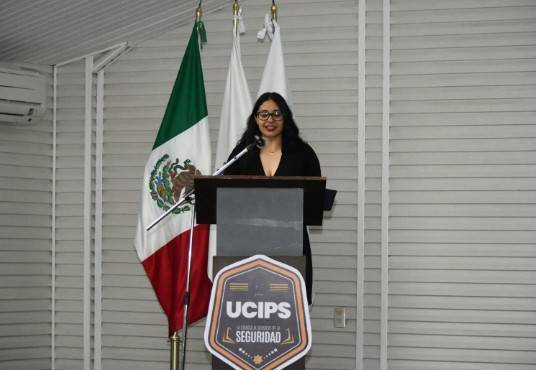 Especialistas internacionales capacitan a fuerzas de seguridad de Puebla en foro sobre retos p&uacute;blicos