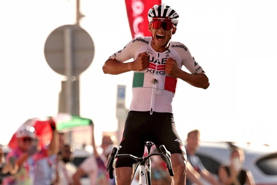 Isaac del Toro acaricia el título del Tour UAE 2026
