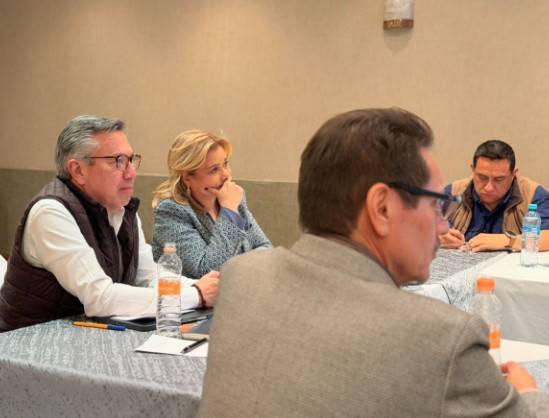 Gobernadora Maru Campos supervisa programas estatales en reuni&oacute;n de Gabinete en Ciudad Ju&aacute;rez