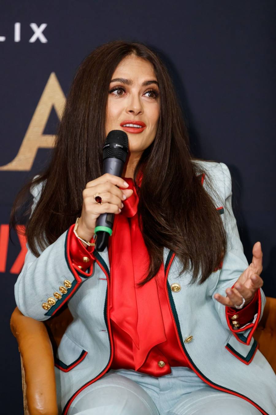 Salma Hayek promueve producci&oacute;n audiovisual sobre el Golfo de M&eacute;xico en visita a Veracruz