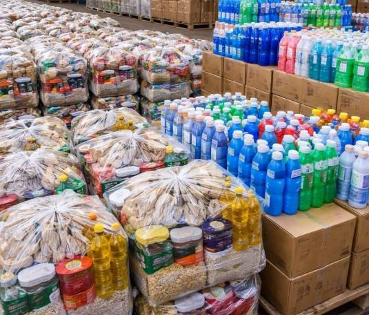 Gobernador ampl&iacute;a Programa de Seguridad Alimentaria con productos de limpieza para m&aacute;s de 600 mil familias