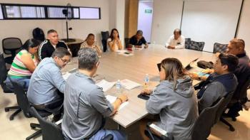 Contin&uacute;an mesas de di&aacute;logo por ordenamiento en San Cosme; alcald&iacute;a mantiene oferta de empleo formal
