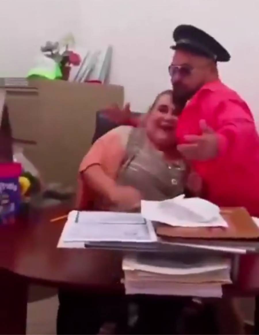 Regidora de Rioverde genera controversia por festejo con baile sugerente en su oficina