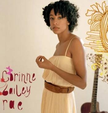 De presencia sutil, Corinne Bailey Rae lleg&oacute; como rayo.