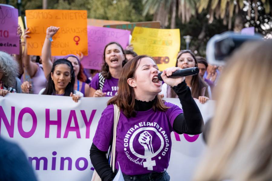 J&oacute;venes desprecian el feminismo en Espa&ntilde;a; hombres, la mayor&iacute;a que no rechaza la violencia de g&eacute;nero