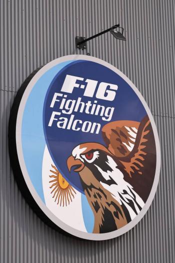 Argentina invertir&aacute; m&aacute;s de 33 millones de d&oacute;lares para capacitar a pilotos de los cazas F-16