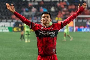 Alfredo Tena atribuye lesi&oacute;n de Gilberto Mora a sobrecarga en selecciones nacionales