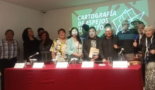 Presentan la Antología Poética Cartografía de Espejos Infinitos en el Palacio de Bellas Artes
