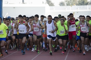 M&aacute;s de mil 200 personas participan en carrera solidaria en Puebla para promover donaci&oacute;n de c&eacute;lulas madre