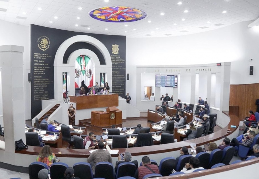 Congreso de San Luis Potosí aprueba reformas para fortalecer al magisterio y abroga ley local de mejora regulatoria