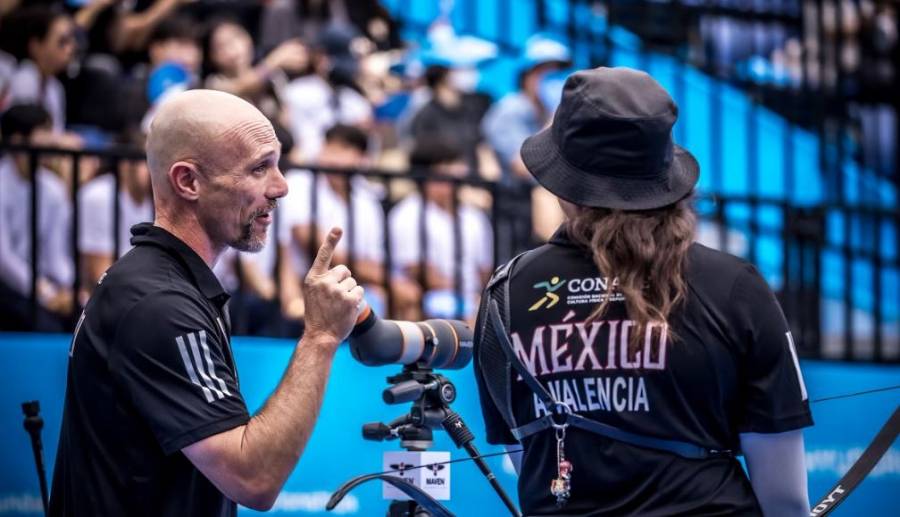 Karen Montellano y Marc Dellenbach, entrenadores nacionales de tiro con arco rumbo a Juegos Olímpicos Los Ángeles 2028