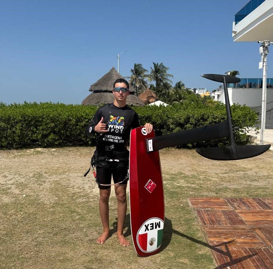 Alec Vázquez conquista medalla de oro y asegura su lugar en Santo Domingo 2026