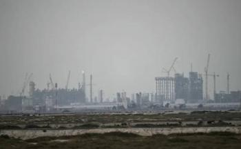 QatarEnergy suspende producci&oacute;n de gas tras ataques iran&iacute;es