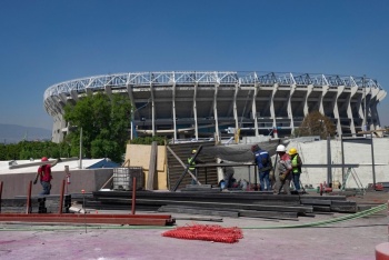 Dudas sobre remodelaci&oacute;n del Estadio Azteca y presencia de Cristiano Ronaldo opacan preparativo M&eacute;xico vs Portugal