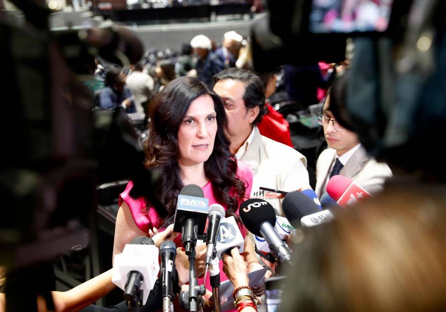 Kenia L&oacute;pez promete proceso transparente para reforma electoral en San L&aacute;zaro