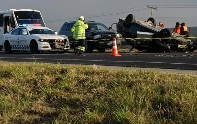 Choque m&uacute;ltiple deja una persona muerta en la 57